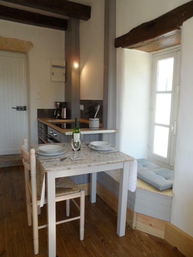 La Petite Tour Villa Carlux ภายนอก รูปภาพ