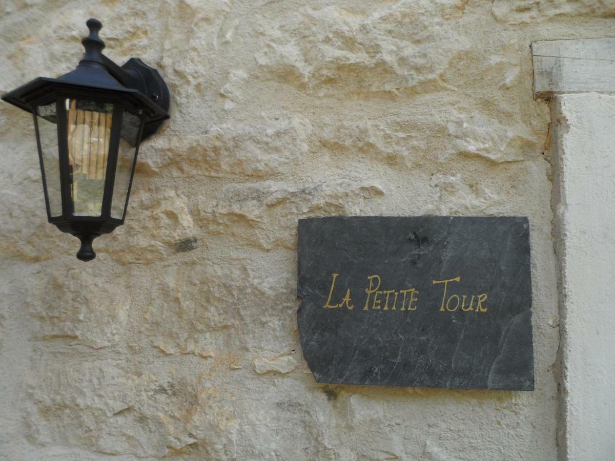 La Petite Tour Villa Carlux ภายนอก รูปภาพ